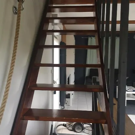 Triplex Dans Un Petit Village Au Bord De L'ognon. Hébergement de vacances